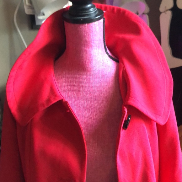 Red blazer - Picture 2 of 6